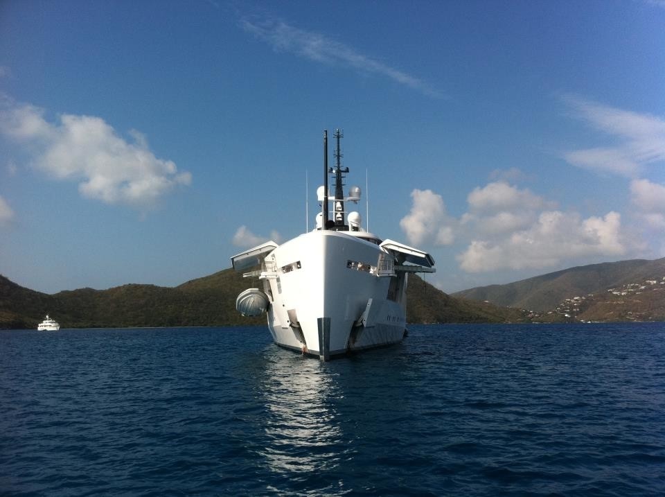 vava yacht charter